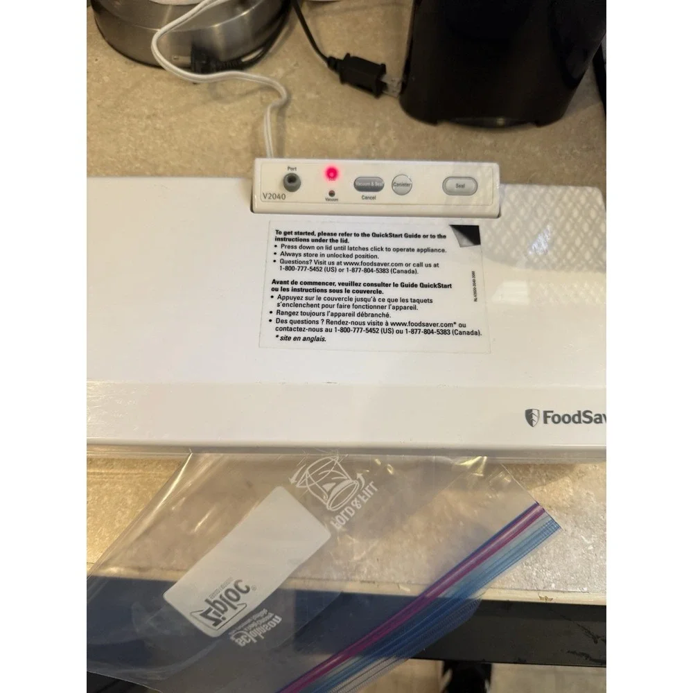 Food Saver Countertop‎ V2040 Vacuum Sealing System Food Bag Sealer White
